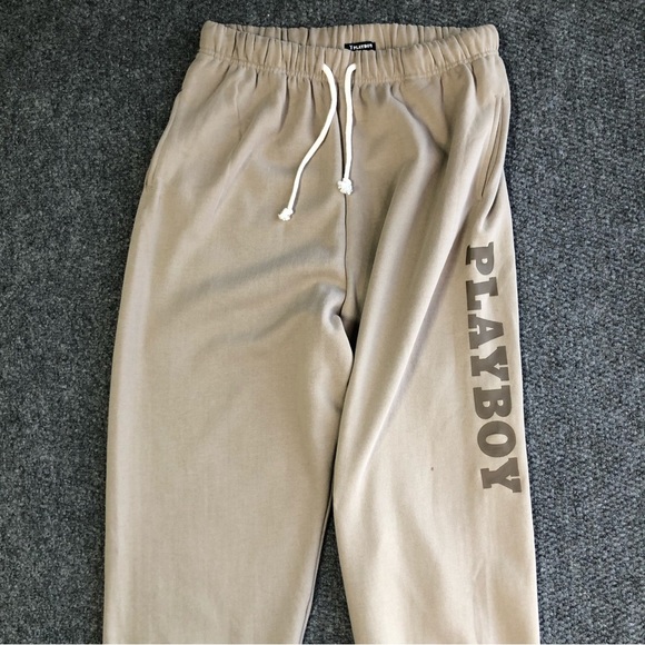 Playboy by Pacsun size medium joggers with playboy spell out on pant leg - Picture 9 of 10